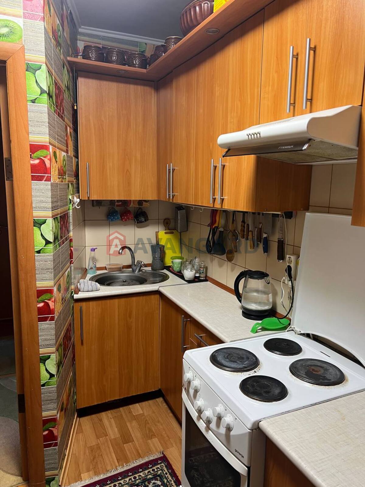 2 ����. ��������, 34.2/22.8/5.1 ��. �., 6/9 ���� ���� 7