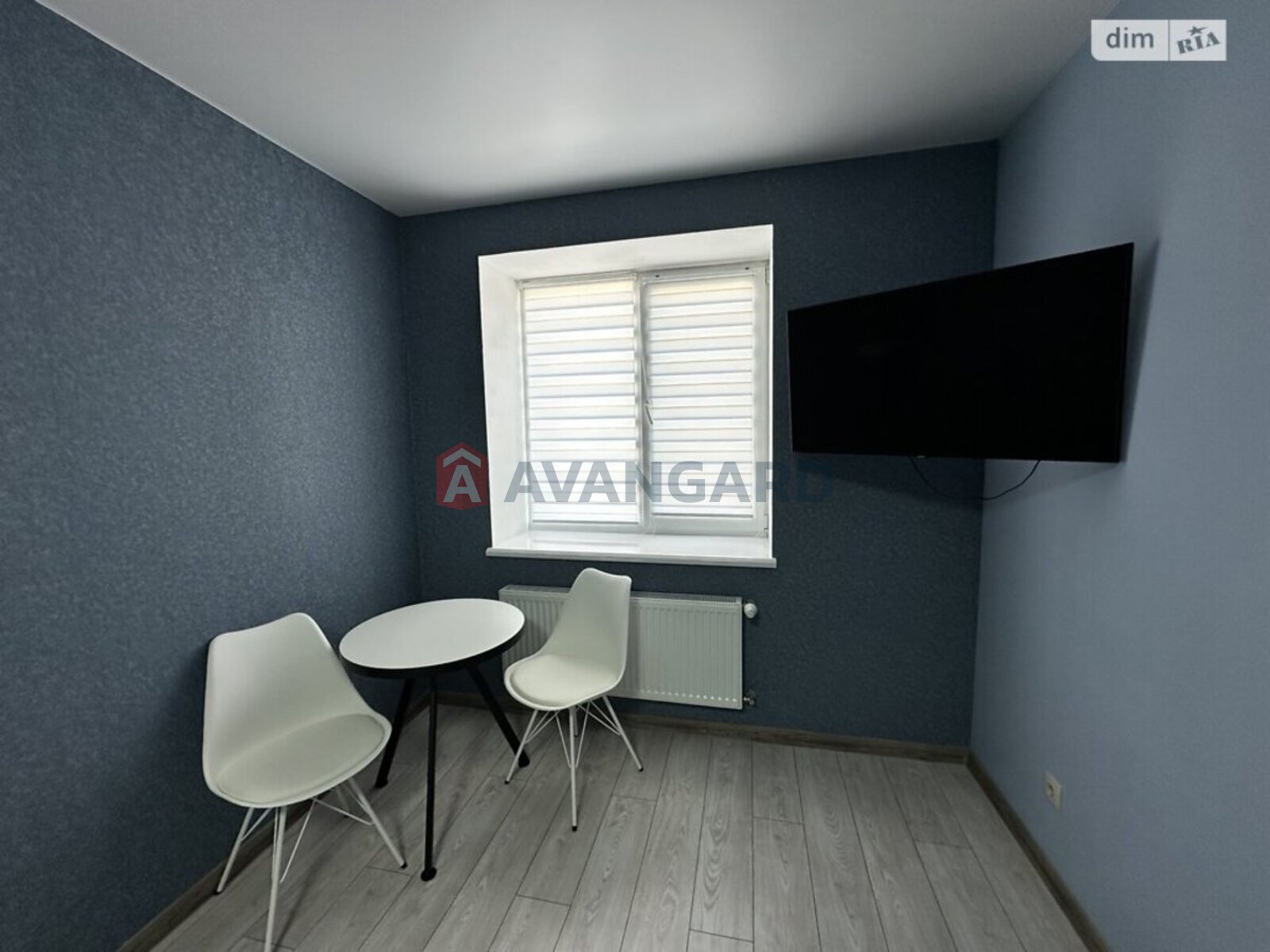 1 ��. ��������, 39/-/12 ��. �., 5/5 ������ ���� 15