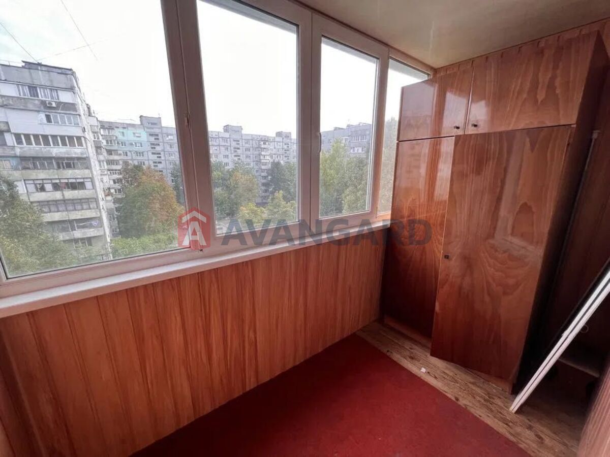 2 ��. ��������, 50/-/10 ��. �., 7/9 ������ ���� 11