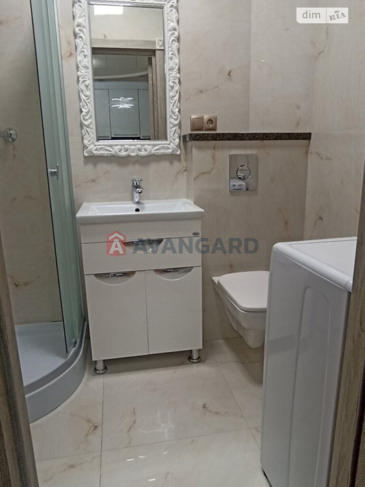 1 ����. ��������, 40/-/- ��. �., 6/16 ���� ���� 17