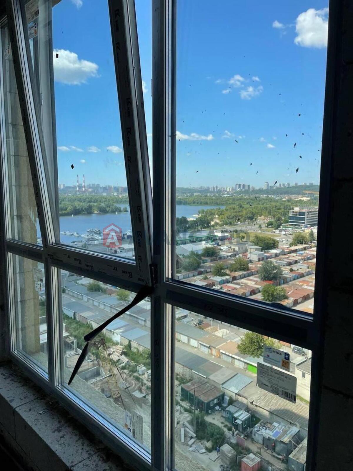 3 ��. ��������, 77/77/- ��. �., 21/26 ������ ���� 5