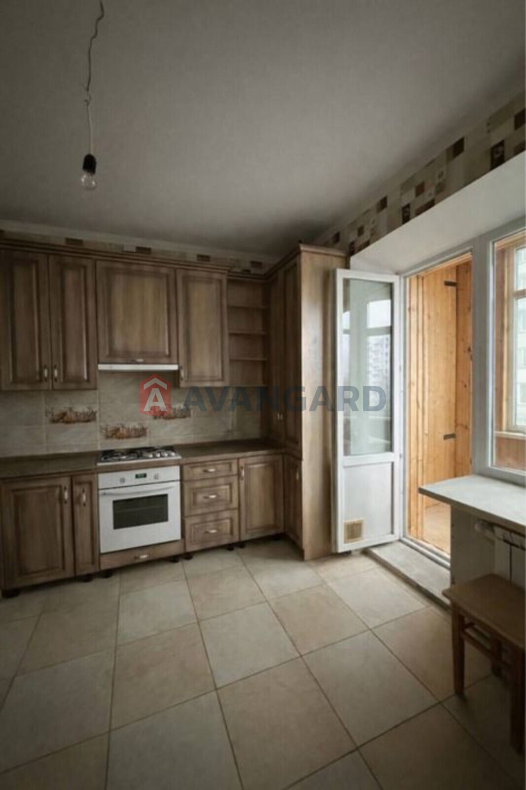 1 ��. ��������, 46/-/11 ��. �., 3/10 ������ ���� 5