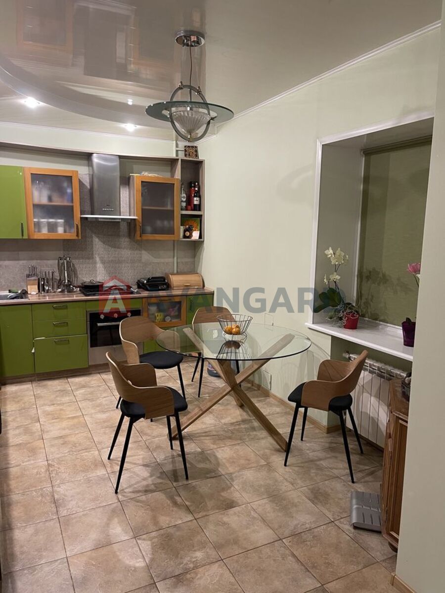 4 ��. ��������, 90/63/14 ��. �., 3/4 ������ ���� 10