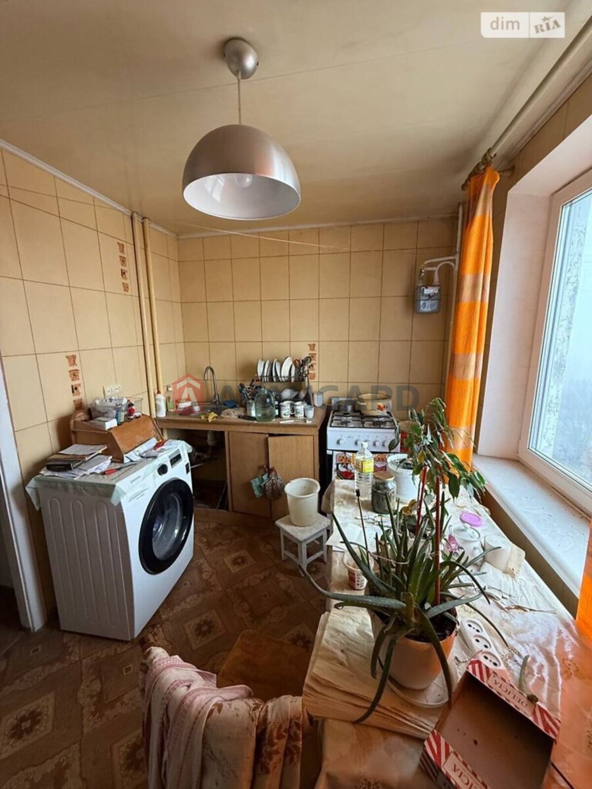 2 ����. ��������, 51/-/- ��. �., 8/9 ���� ���� 9