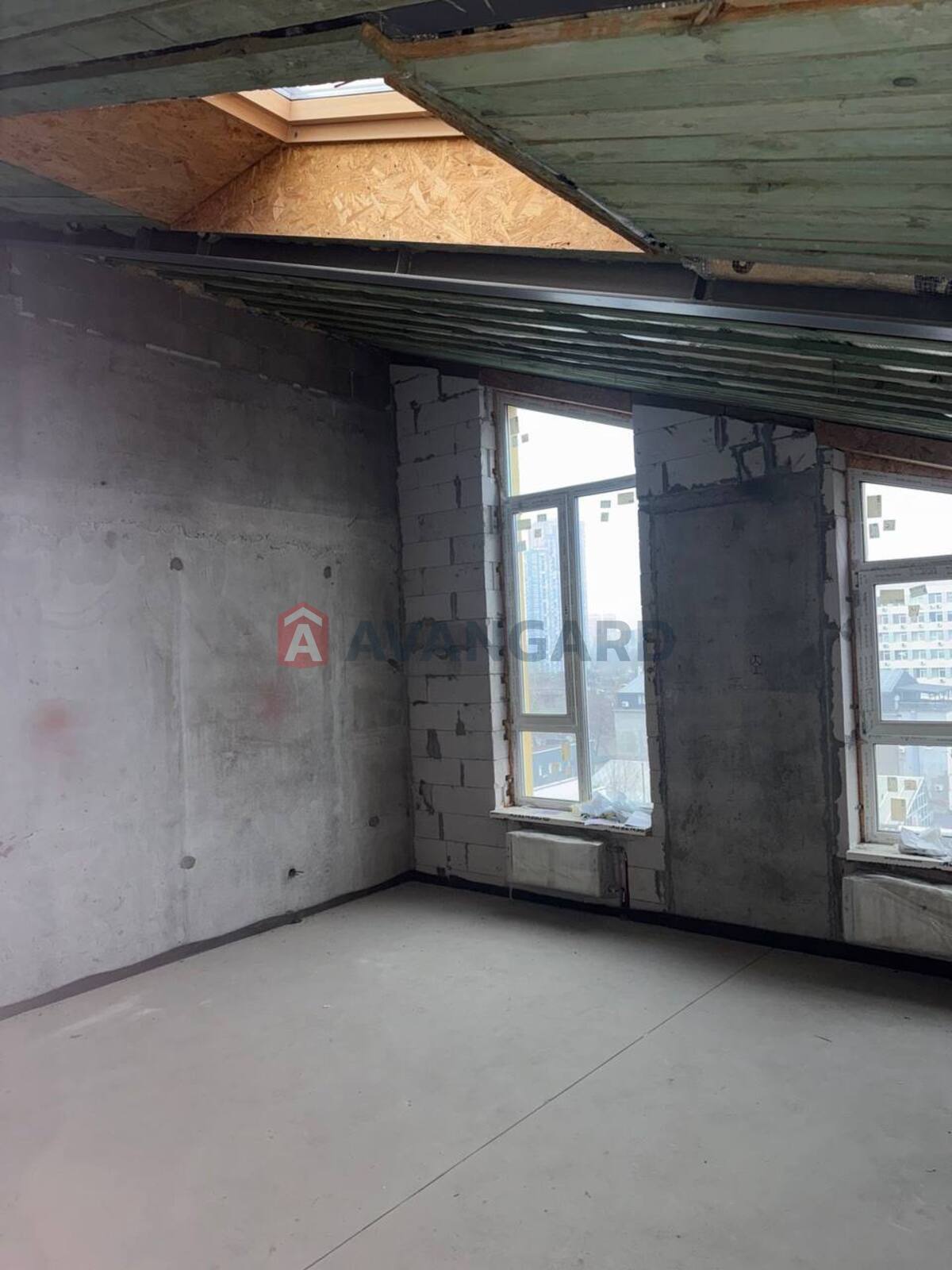 1 ��. ��������, 30.2/-/- ��. �., 9/9 ������ ���� 3