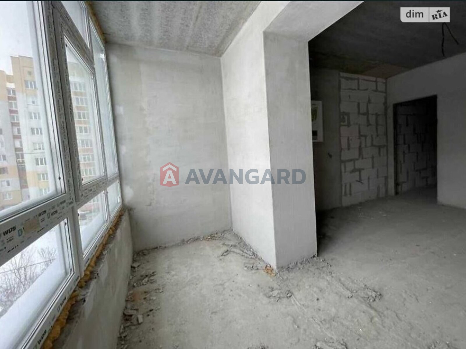 2 ��. ��������, 61/-/15 ��. �., 9/10 ������ ���� 5