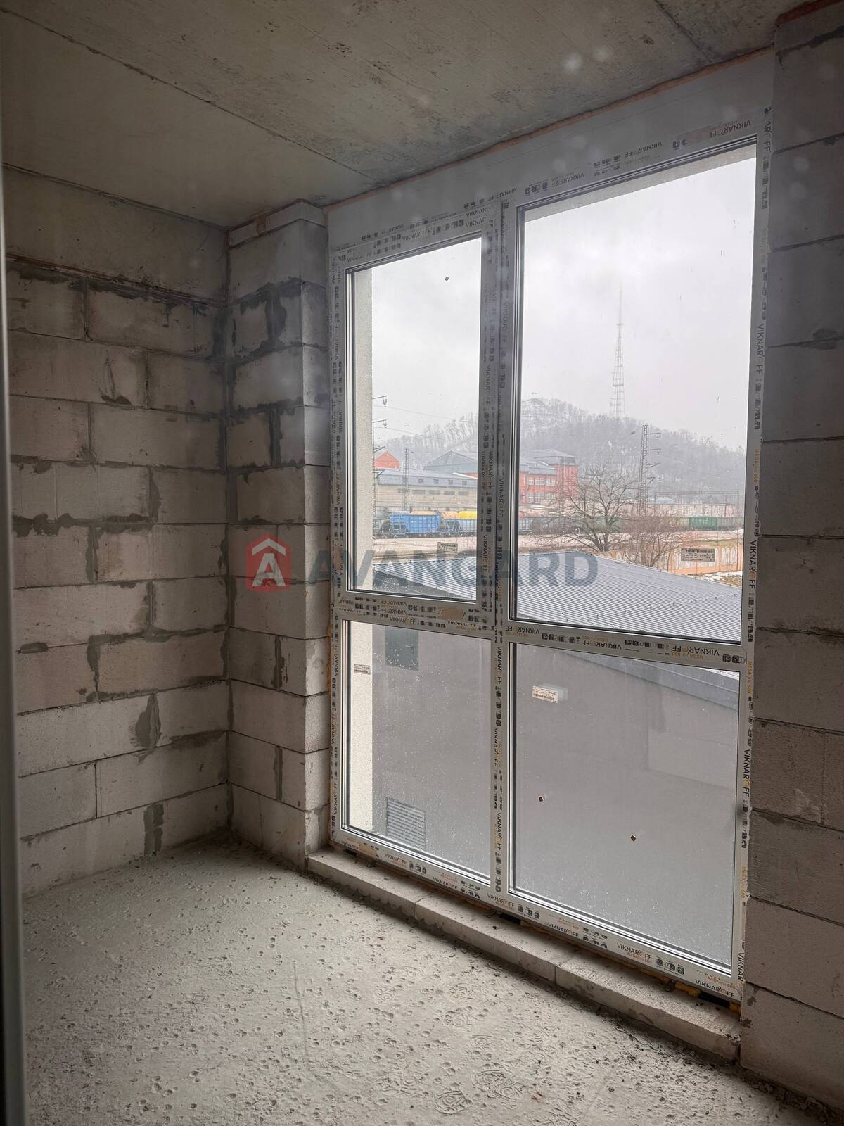 1 ��. ��������, 32/-/- ��. �., 3/6 ������ ���� 6