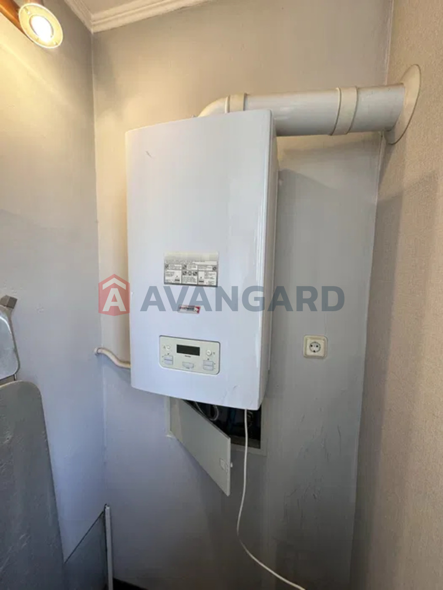 1 ��. ��������, 93/-/30 ��. �., 9/11 ������ ���� 9