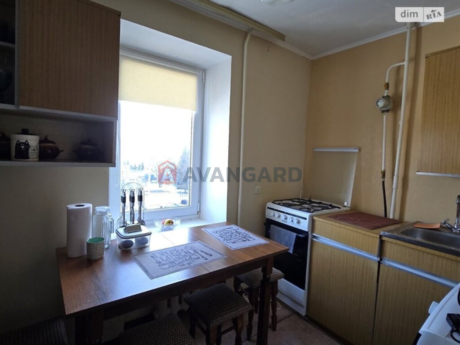 1 ��. ��������, 29/-/- ��. �., 5/10 ������ ���� 5