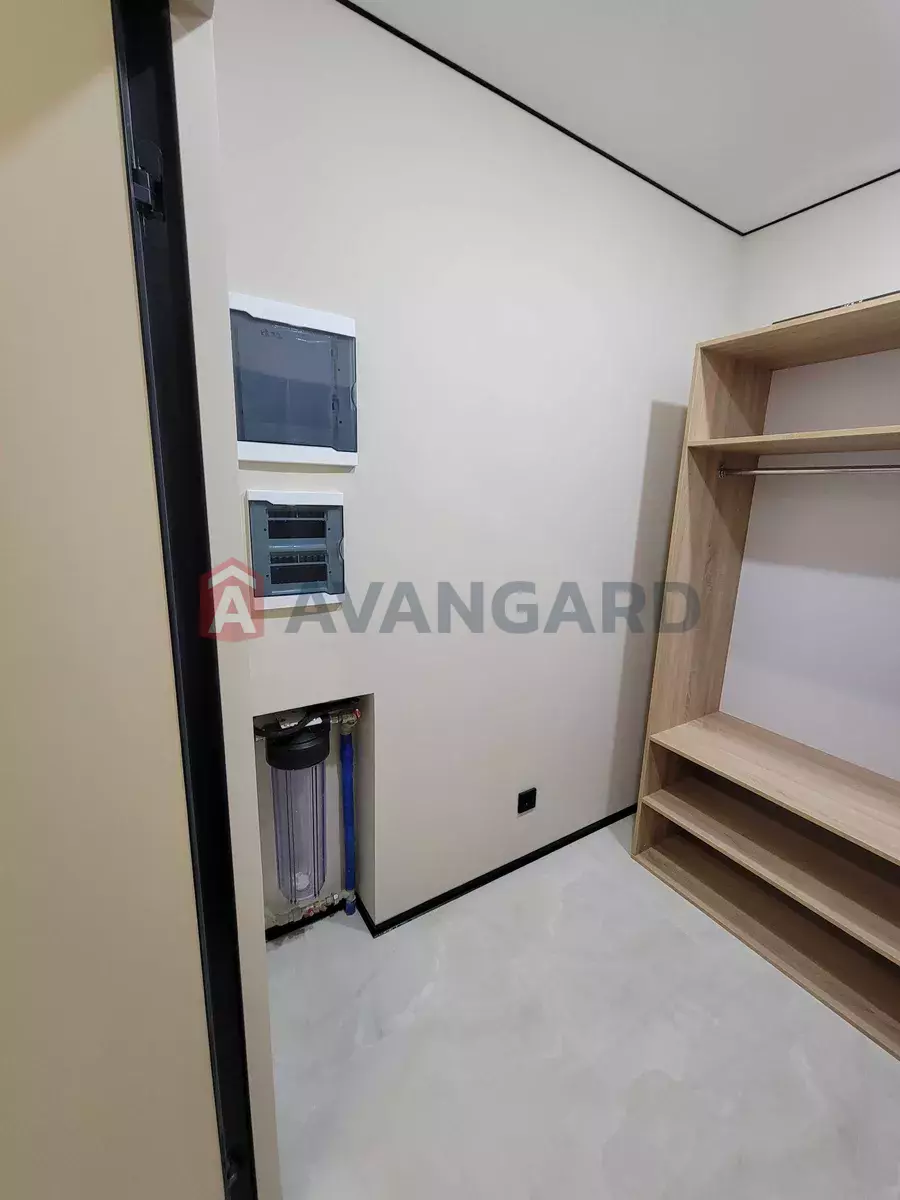 1 ��. ��������, 45/-/18 ��. �., 4/10 ������ ���� 20