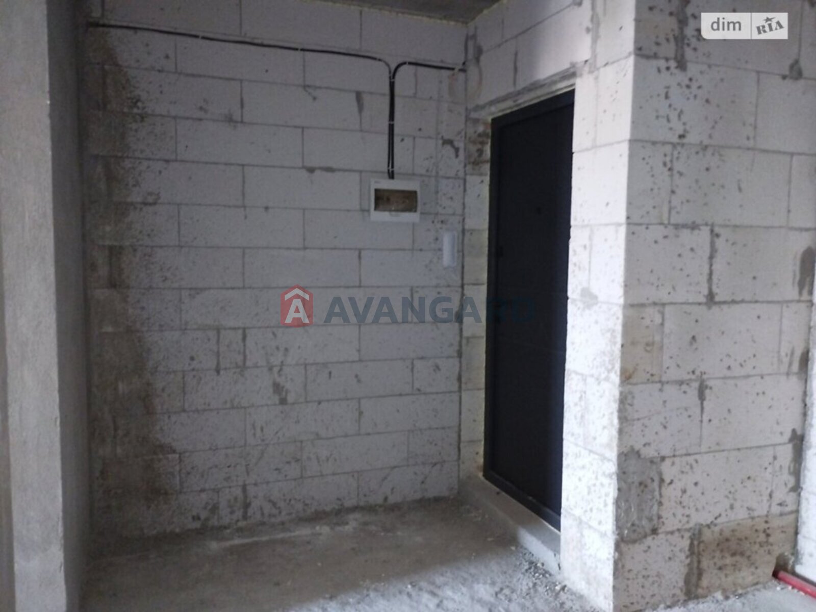 1 ��. ��������, 52/17/15 ��. �., 6/10 ������ ���� 14