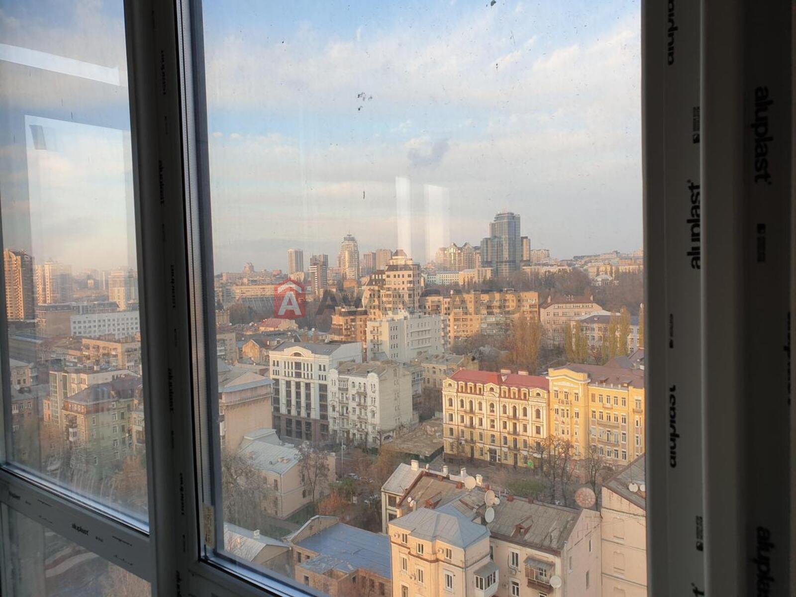 2 ����. ��������, 89/67/18 ��. �., 17/24 ���� ���� 11