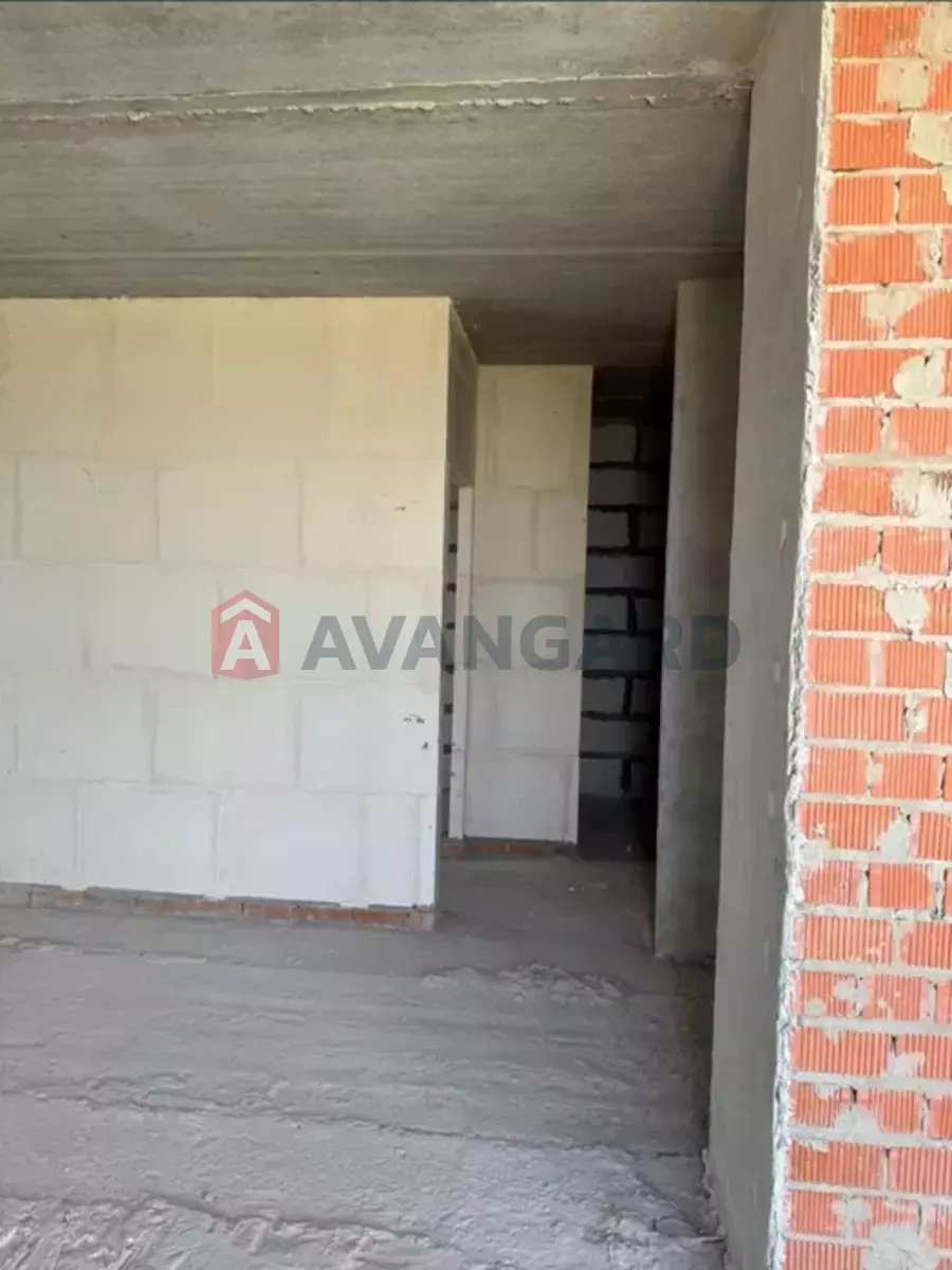 1 ��. ��������, 52/-/29 ��. �., 4/10 ������ ���� 14