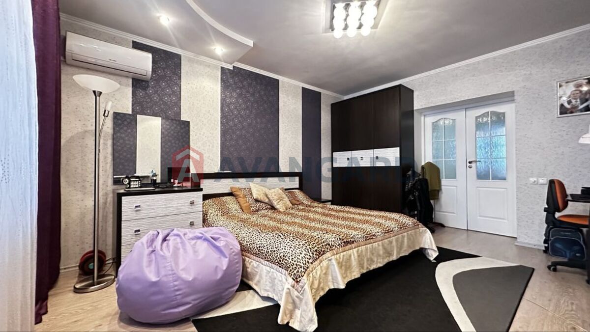 1 ��. ��������, 70/-/15 ��. �., 7/10 ������ ���� 3