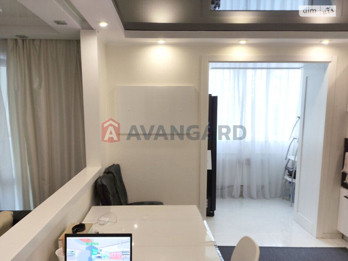 3 ��. ��������, 88/43/16 ��. �., 3/10 ������ ���� 6