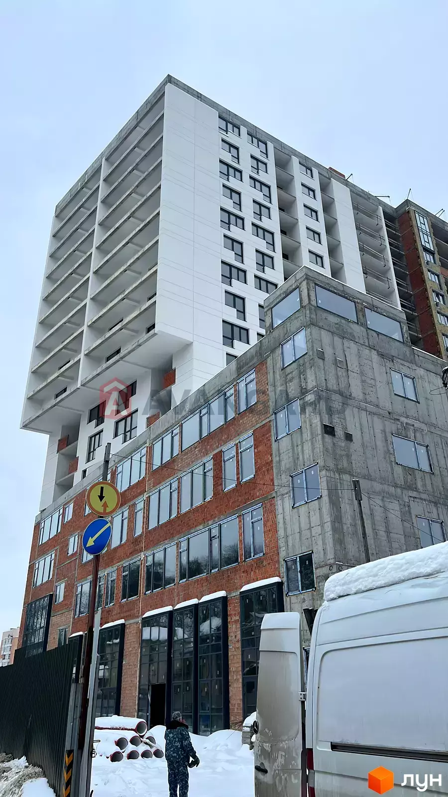 2 ��. ��������, 82.8/22/30.9 ��. �., 15/17 ������ ���� 7