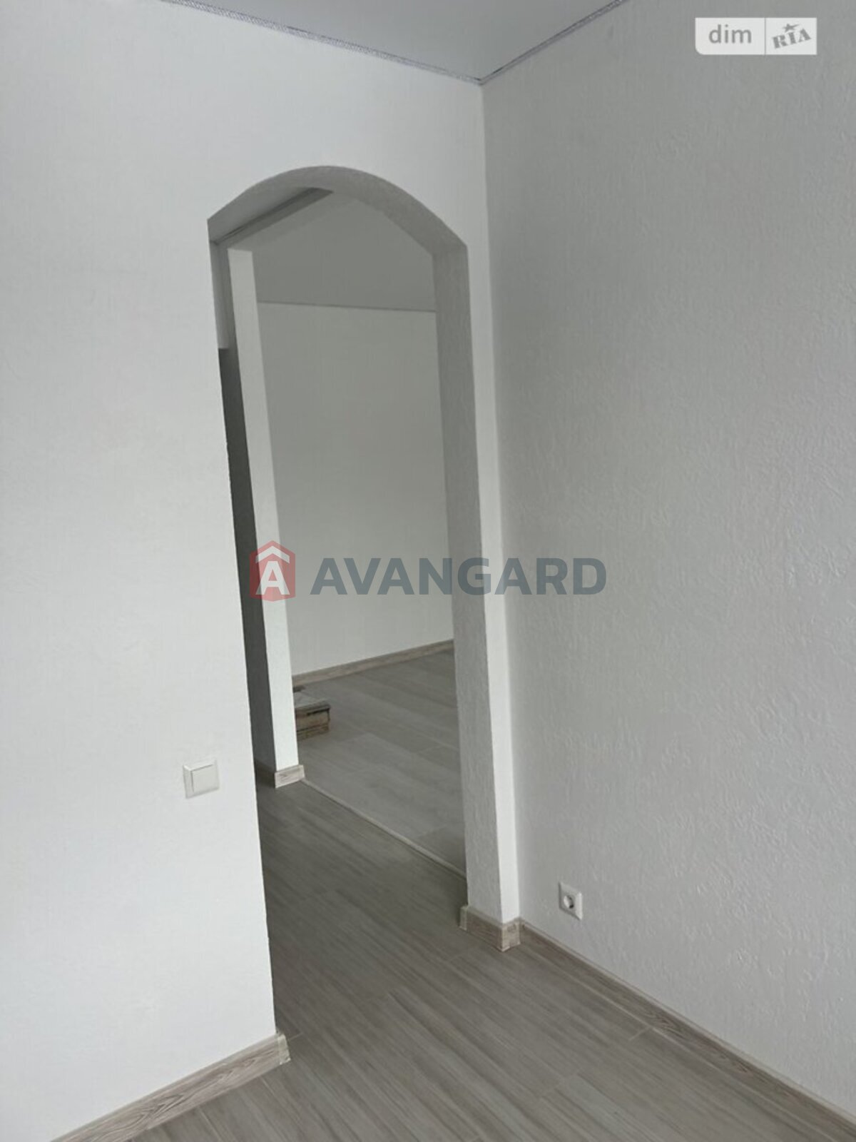 2 ��. ��������, 43/31/5 ��. �., 2/3 ������ ���� 9