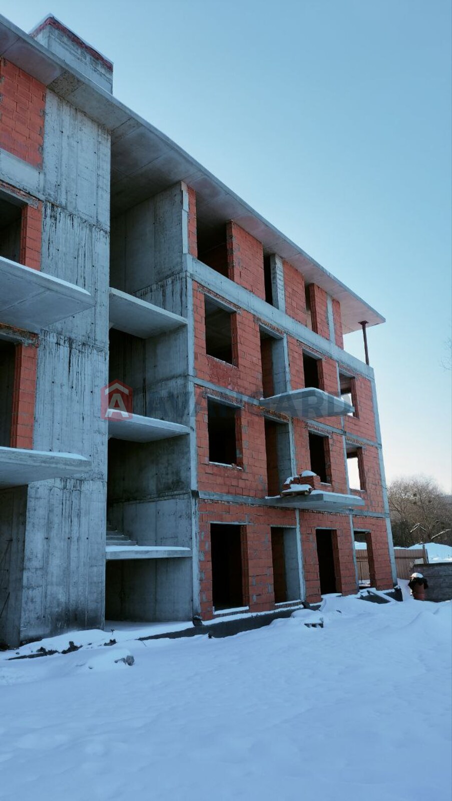 2 ��. ��������, 69.54/24/18.5 ��. �., 4/4 ������ ���� 1