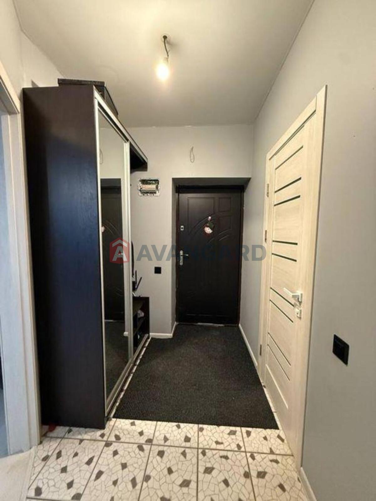 2 ��. ��������, 40/-/15 ��. �., 1/6 ������ ���� 6