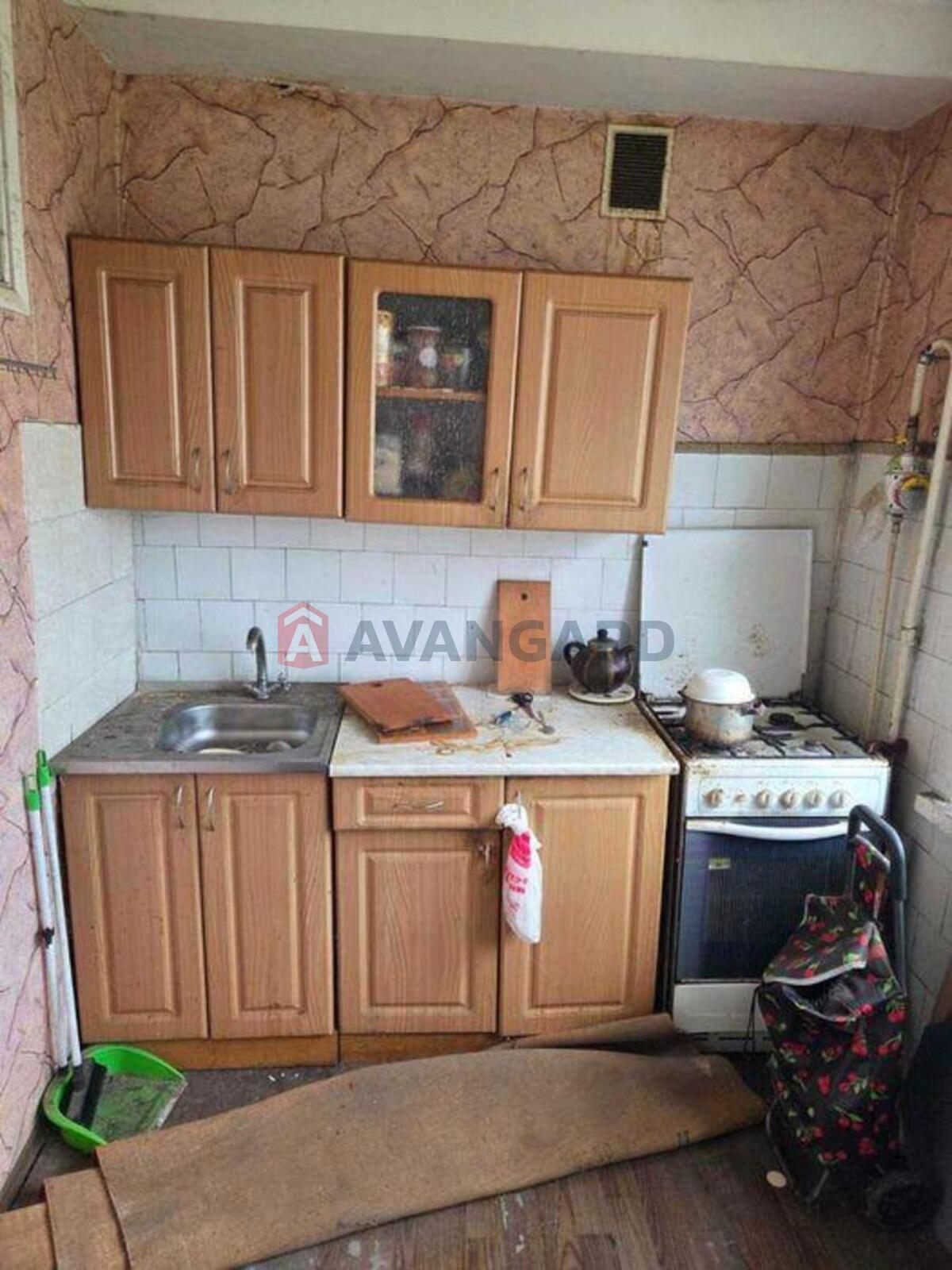 2 ��. ��������, 46/-/5 ��. �., 5/5 ������ ���� 2