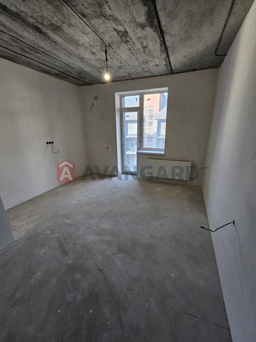 1 ����. ��������, 37/-/15 ��. �., 3/5 ���� ���� 1