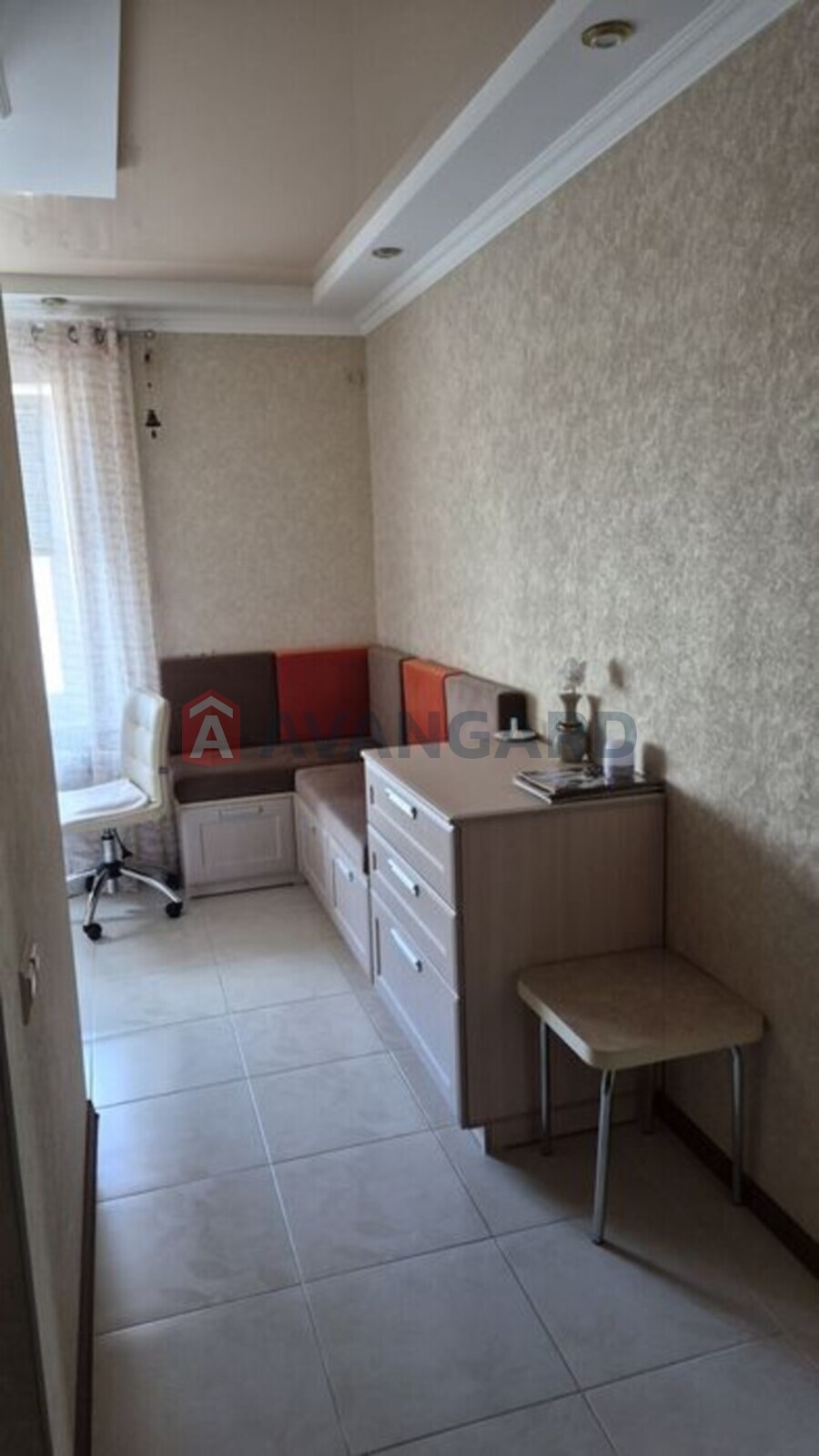 3 ��. ��������, 68/-/9 ��. �., 6/9 ������ ���� 5