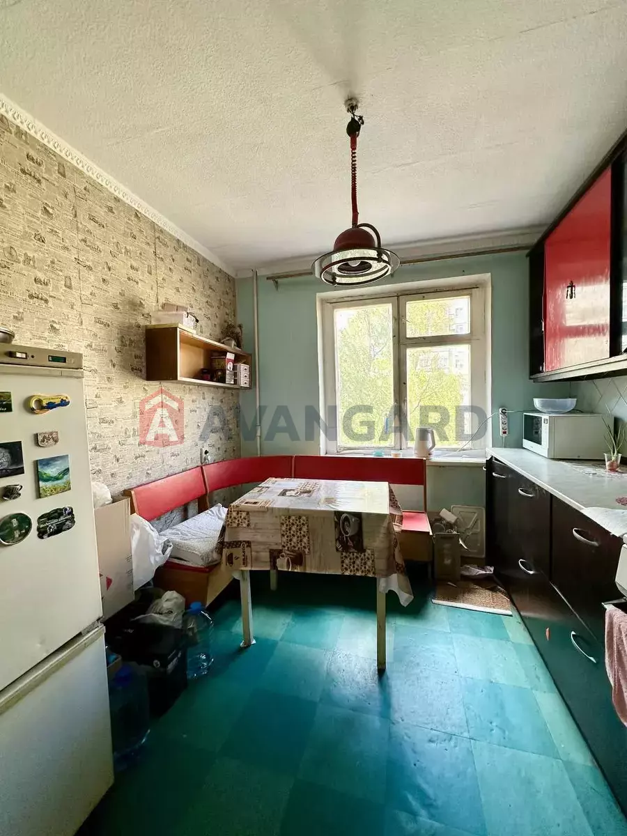 1 ��. ��������, 37/-/- ��. �., 3/9 ������ ���� 1