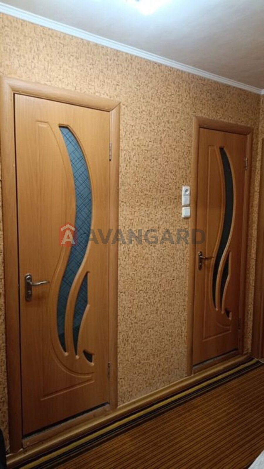 3 ��. ��������, 67/-/7 ��. �., 4/9 ������ ���� 12