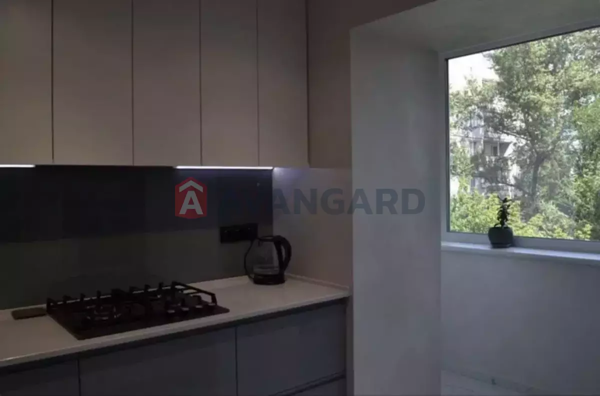 3 кім. квартира, 80/-/10 кв. м., 6/9 поверх фото 3 3 кім. квартира, 80/-/10 кв. м., 6/9 поверх фото 3