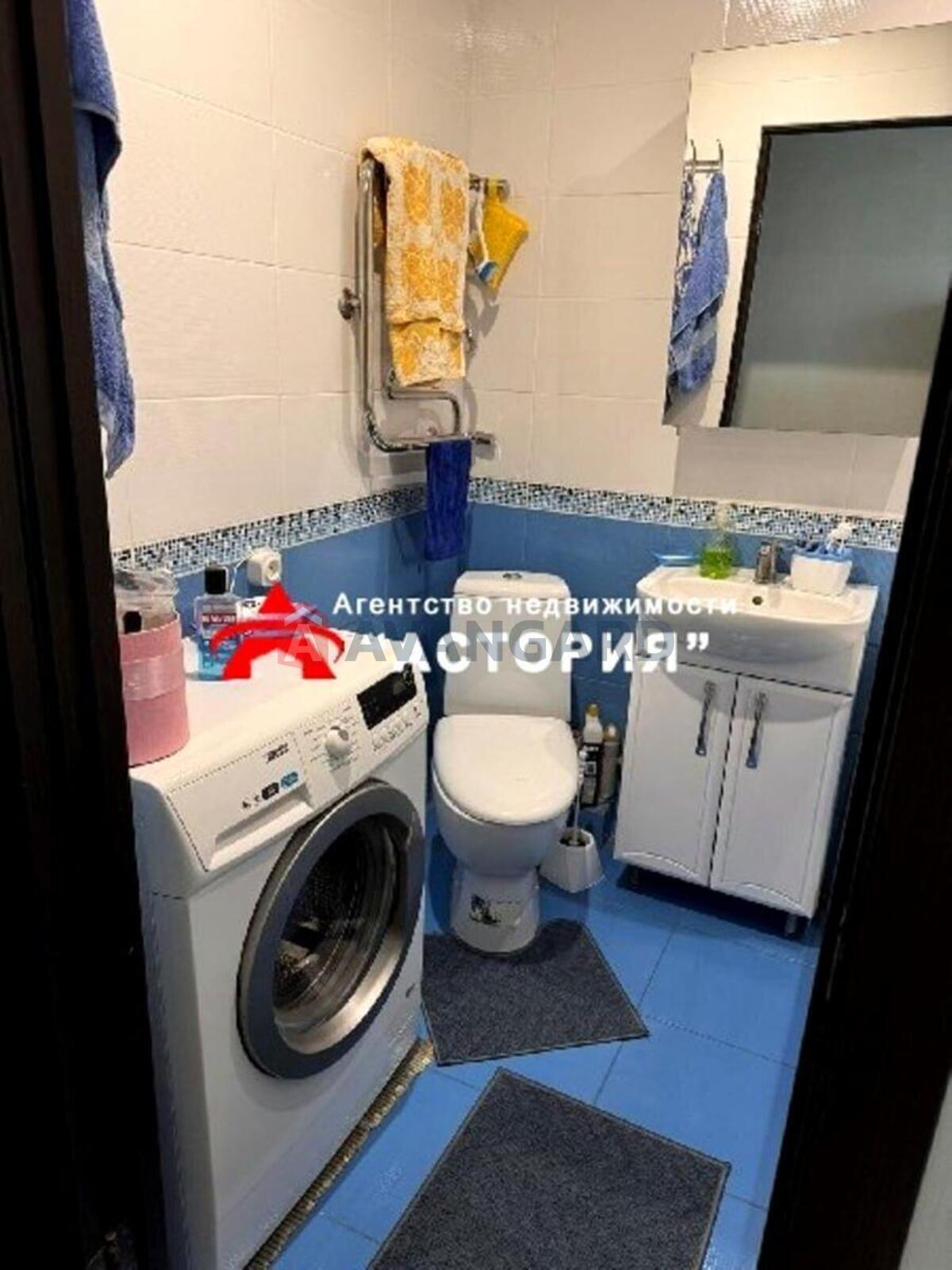 2 ��. ��������, 45/27/7 ��. �., 4/5 ������ ���� 4