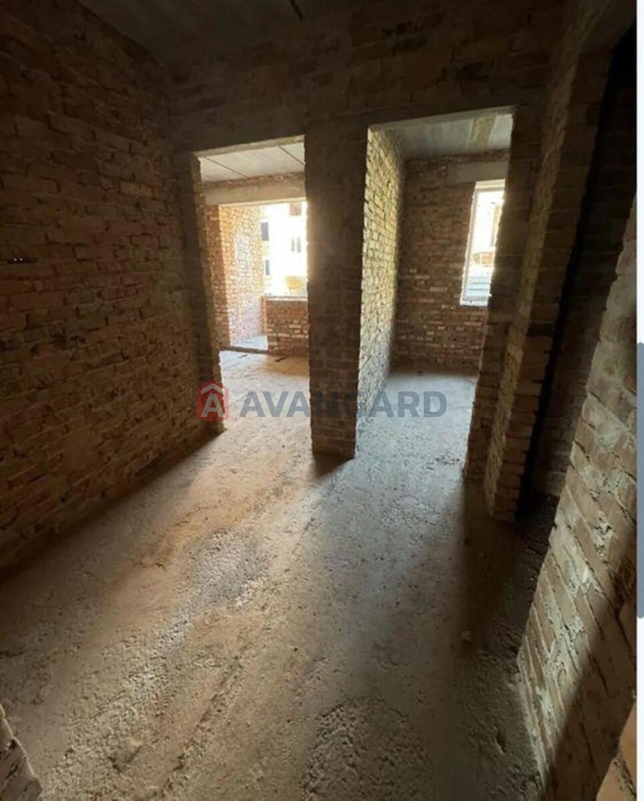 1 ��. ��������, 35/-/8 ��. �., 3/5 ������ ���� 1