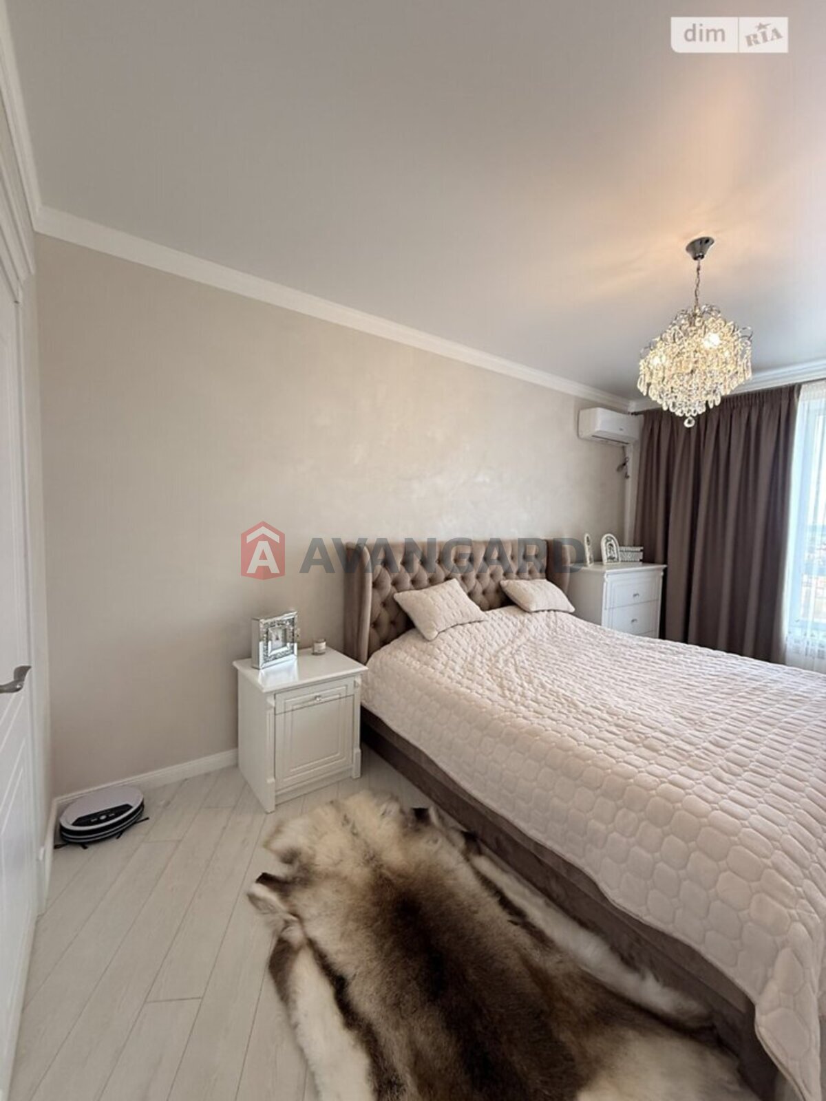 2 ��. ��������, 70/31/17 ��. �., 9/9 ������ ���� 10