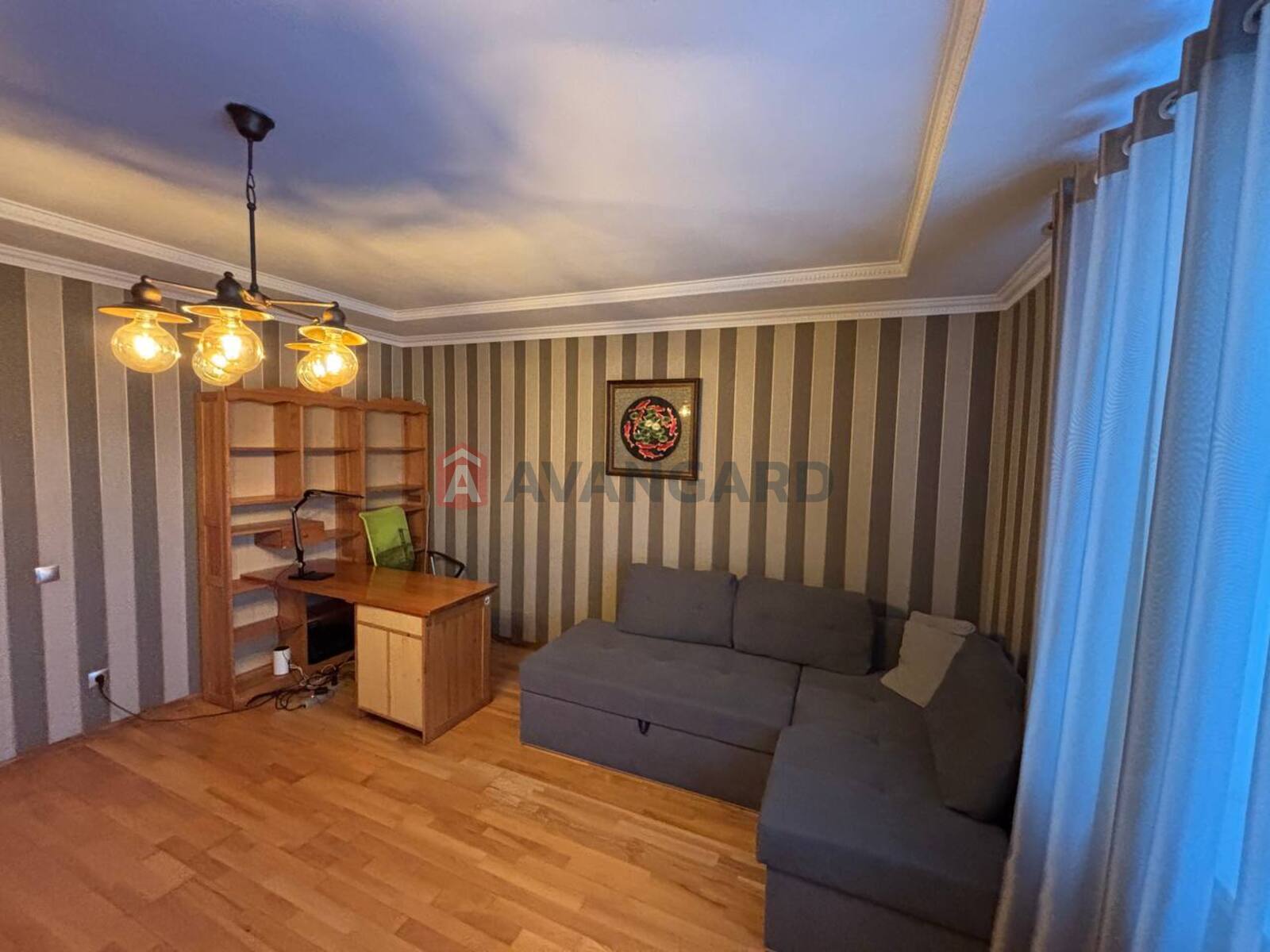 3 ����. ��������, 122/-/15 ��. �., 10/11 ���� ���� 26