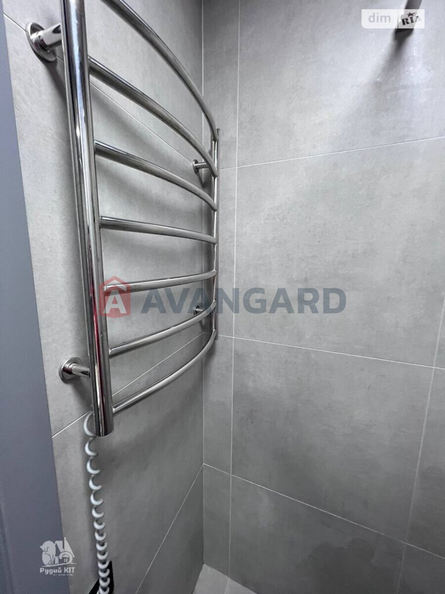 1 ��. ��������, 21/11/4 ��. �., 9/9 ������ ���� 25