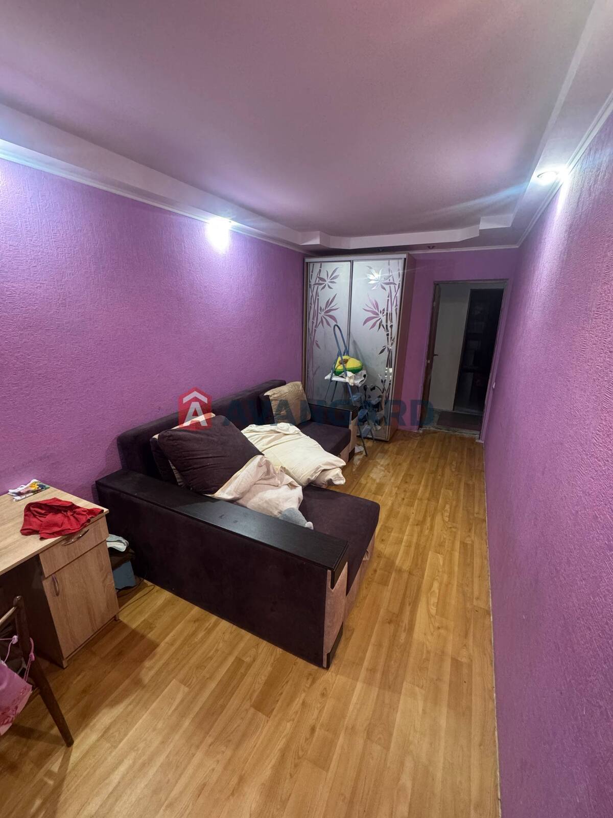 3 ����. ��������, 63,5/44/8 ��. �., 6/10 ���� ���� 11