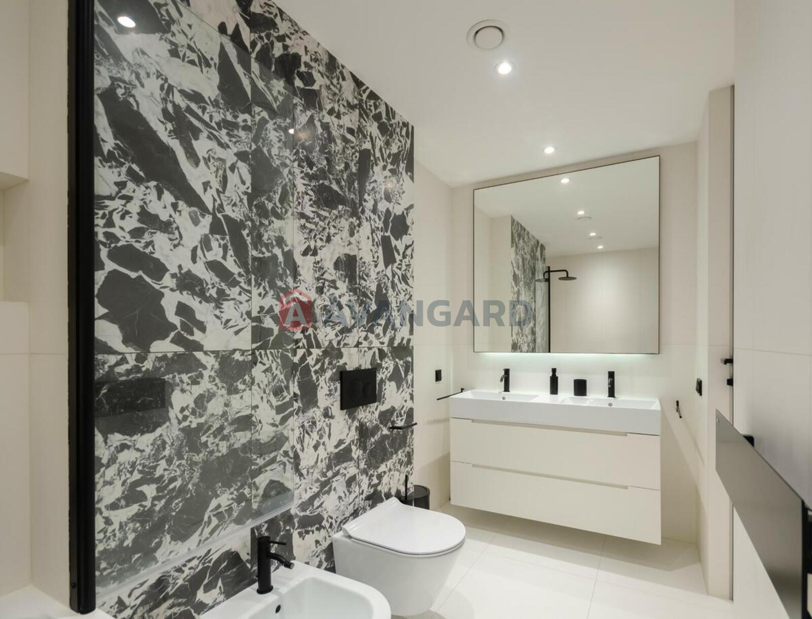 3 ��. ��������, 180/56/65 ��. �., 13/24 ������ ���� 19