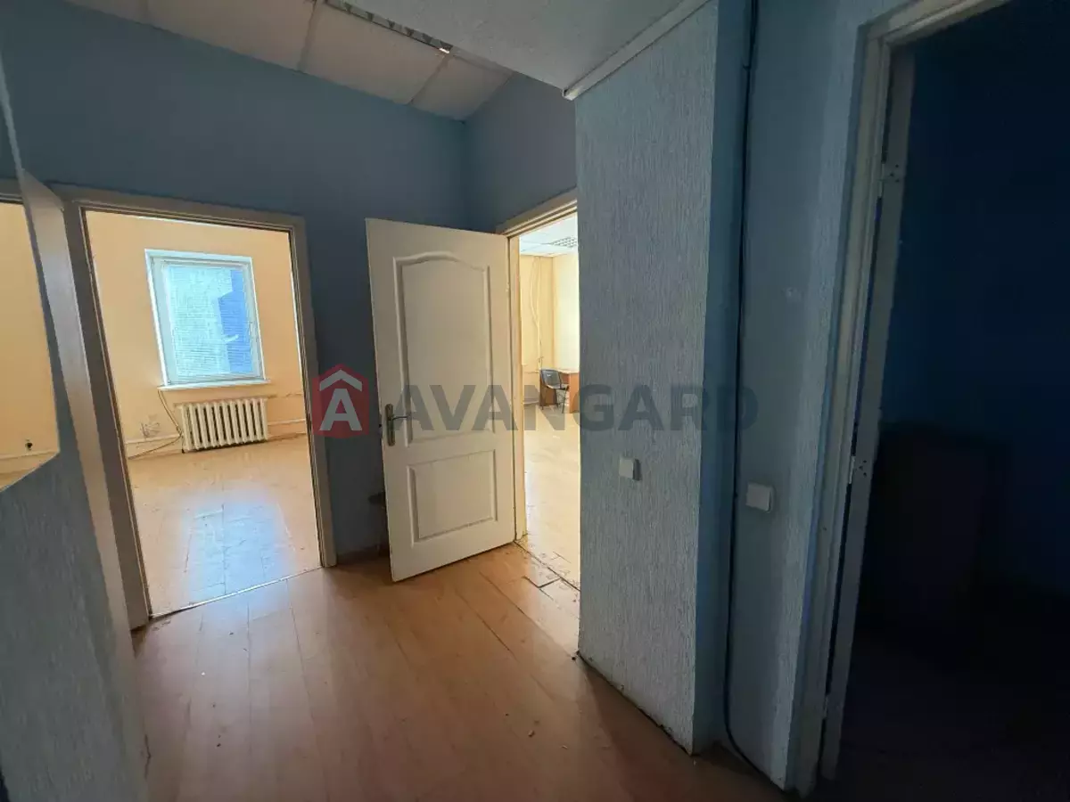 3 ����. ��������, 62/41/9 ��. �., 2/4 ���� ���� 13