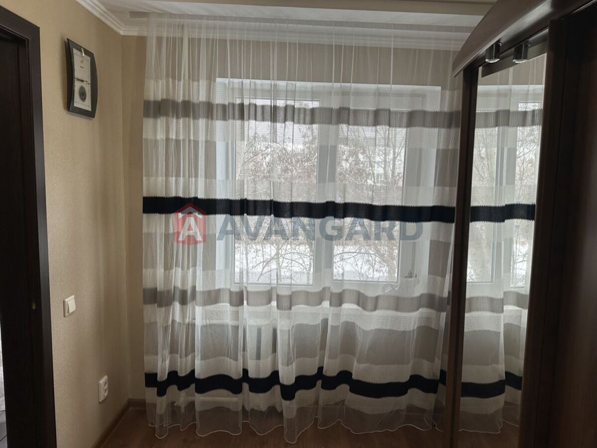 3 ��. ��������, 54/-/7 ��. �., 3/5 ������ ���� 3