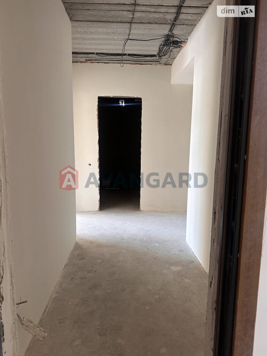 2 ��. ��������, 64/-/- ��. �., 2/3 ������ ���� 4