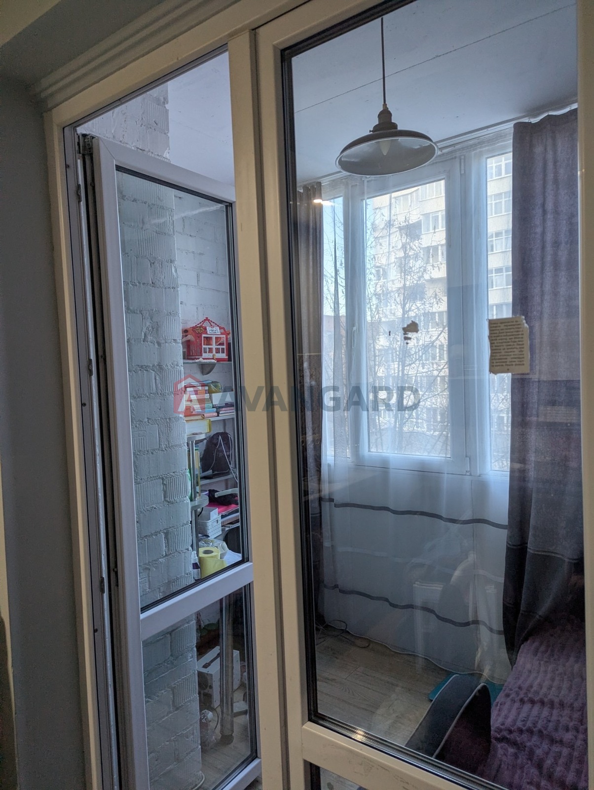 1 ��. ��������, 42/-/9 ��. �., 4/10 ������ ���� 8