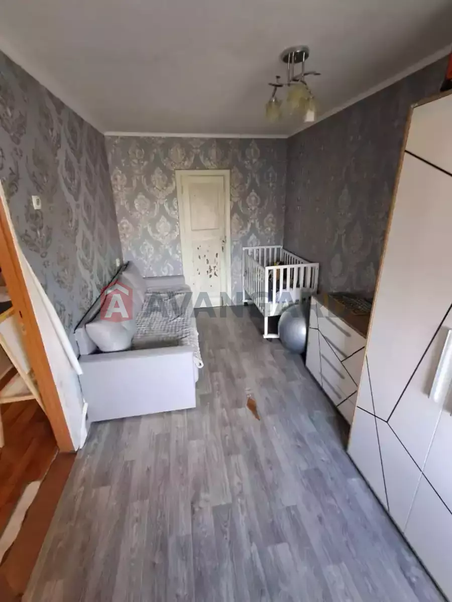 2 ��. ��������, 46/28/5 ��. �., 3/5 ������ ���� 6