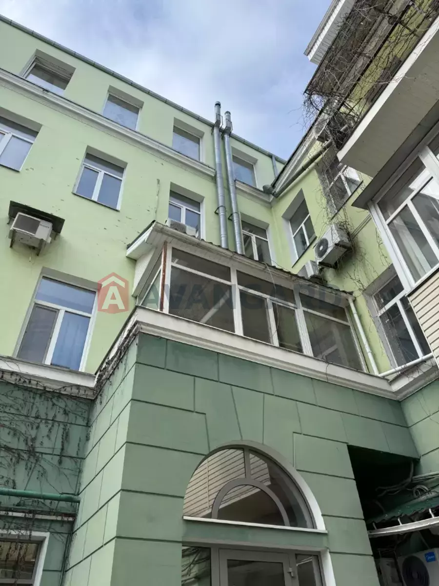 3 ����. ��������, 119/57/18 ��. �., 3/4 ���� ���� 11