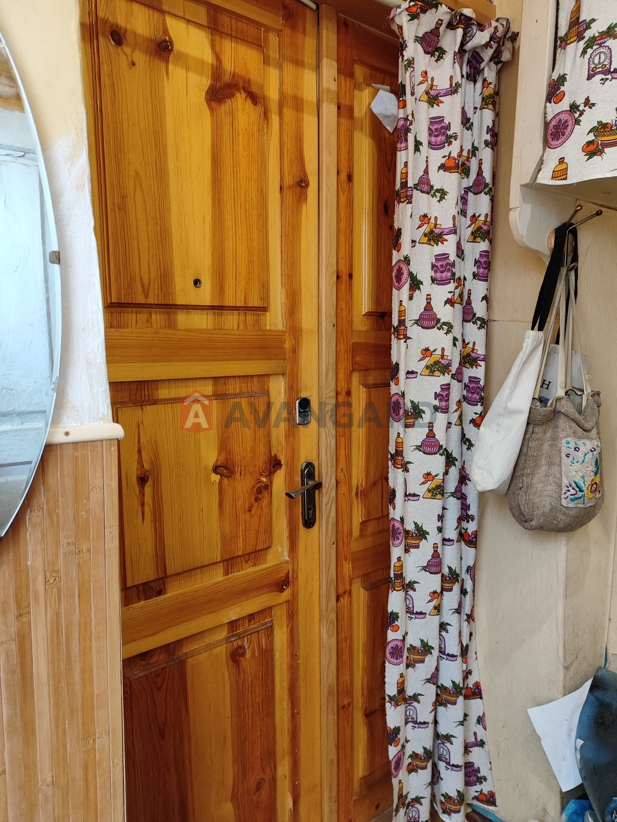 2 ��. ��������, 37/30/5 ��. �., 2/2 ������ ���� 11