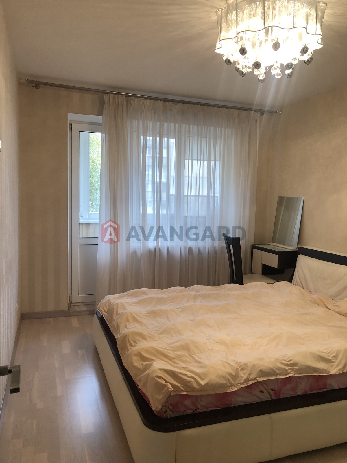 3 . , 64/-/8,5 . ., 6/9   13