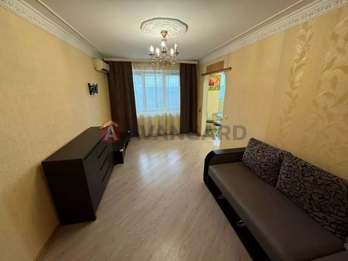 1 ����. ��������, 34/-/9 ��. �., 8/16 ���� ���� 2