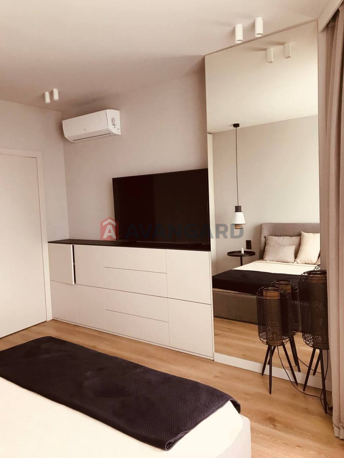 1 ��. ��������, 48/20/14 ��. �., 5/13 ������ ���� 2