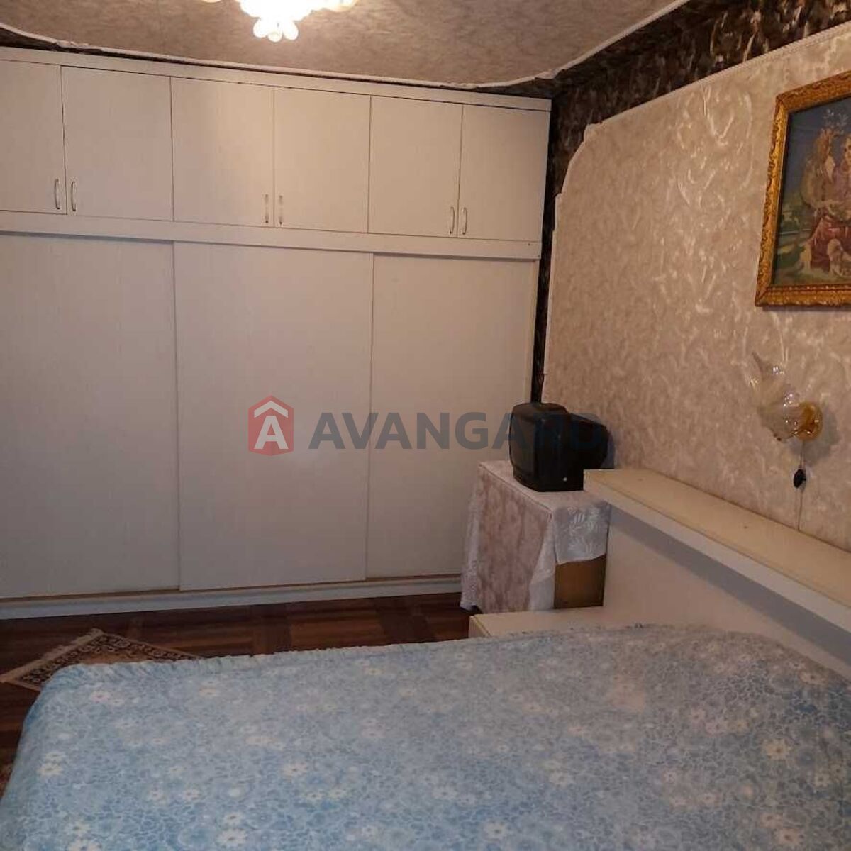 2 ��. ��������, 50/-/7 ��. �., 4/9 ������ ���� 8