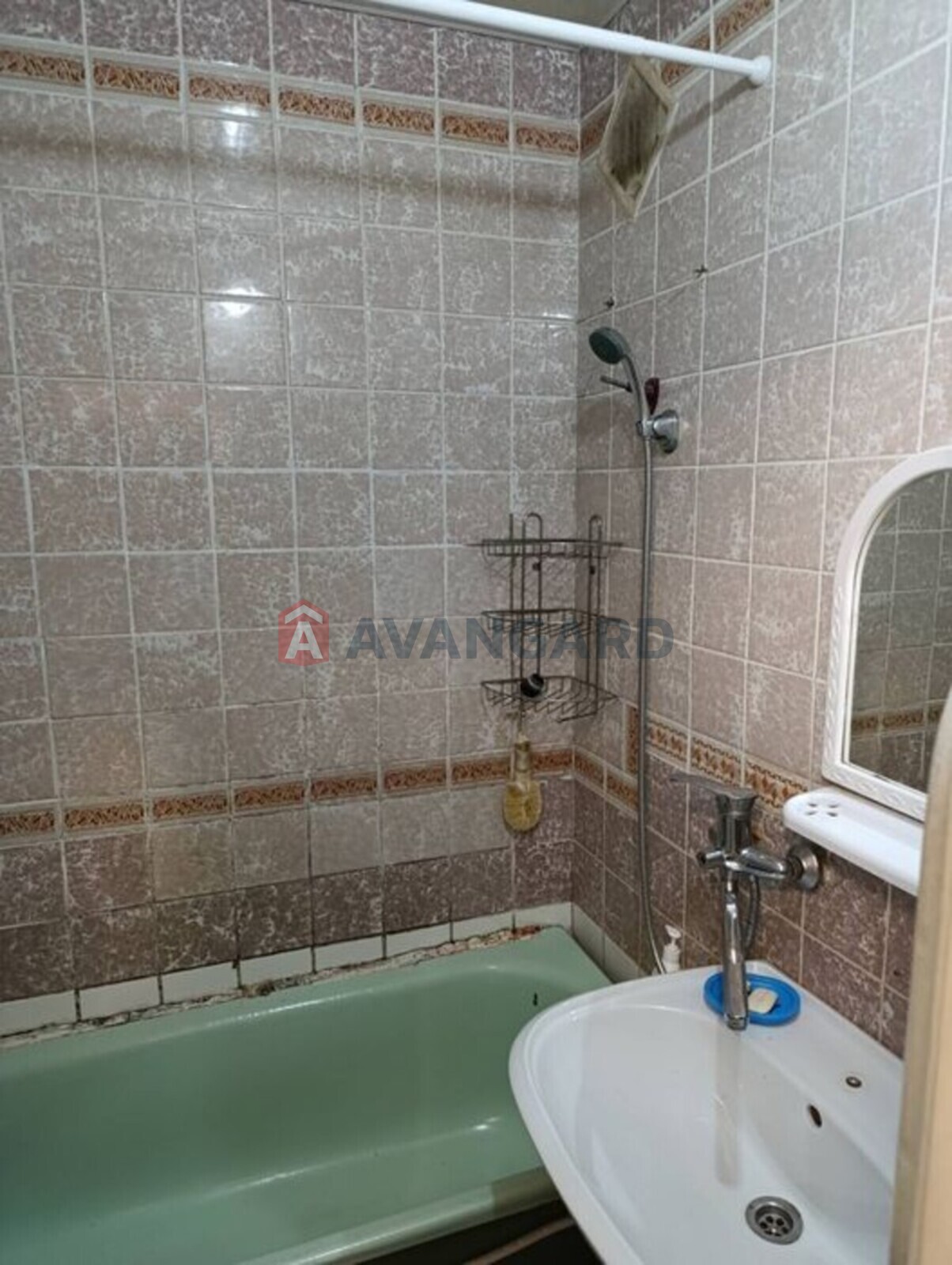 1 ��. ��������, 39/-/18 ��. �., 1/9 ������ ���� 3