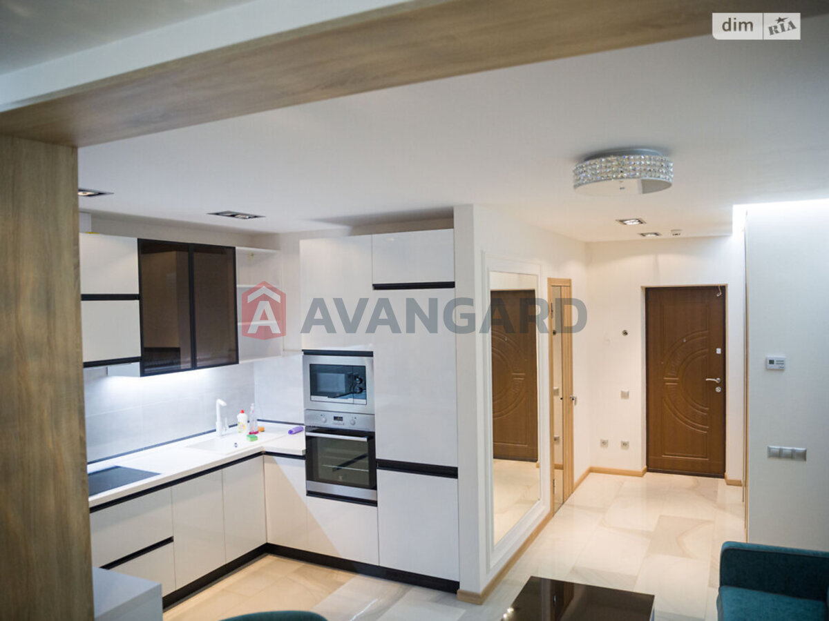 1 ��. ��������, 46/20/14 ��. �., 15/16 ������ ���� 3