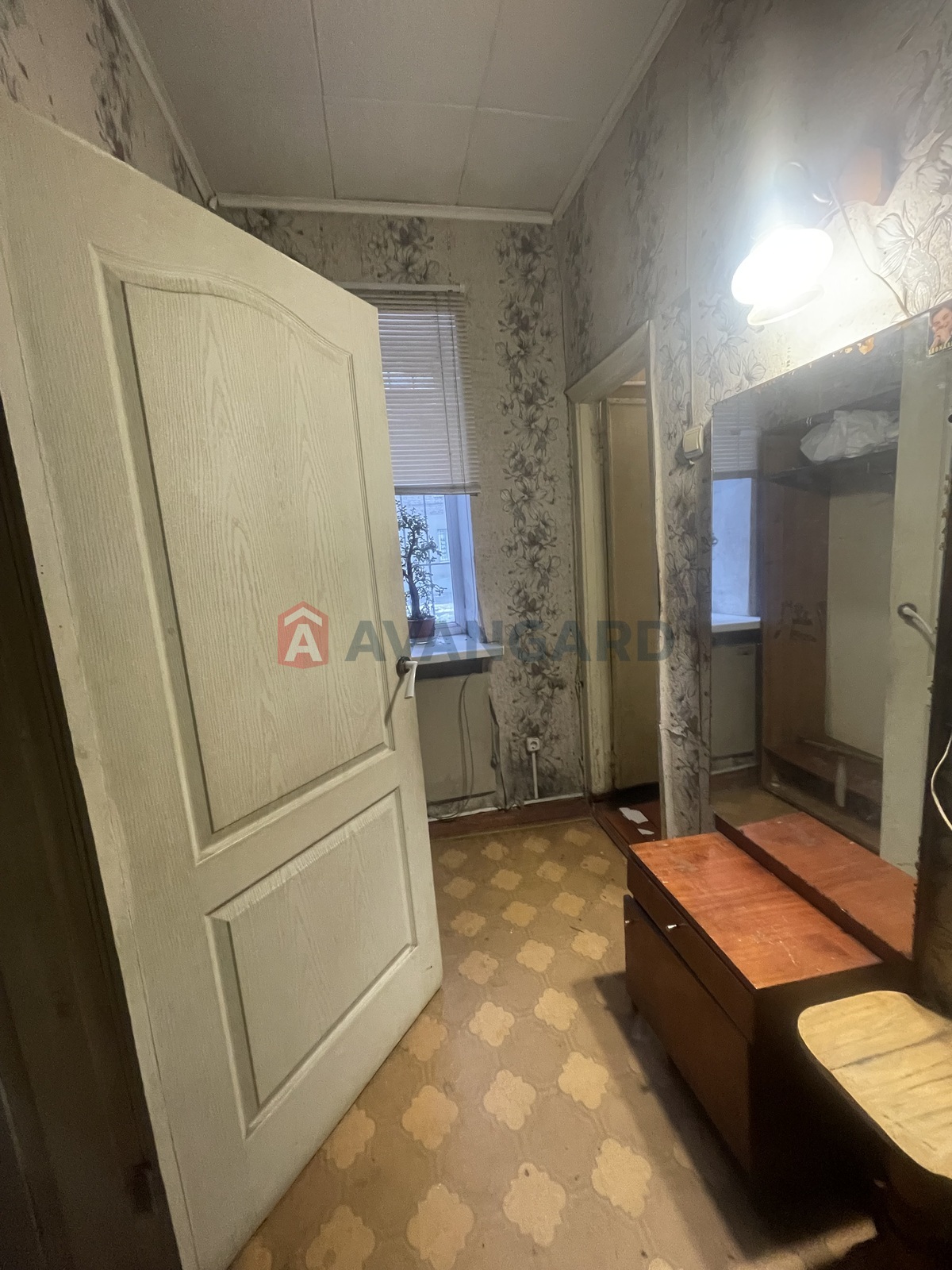 2 ����. ��������, 47,8/-/6,3 ��. �., 1/2 ���� ���� 19